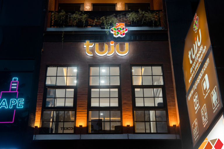 Tuju Arteri Pods by Zuzu, South Jakarta