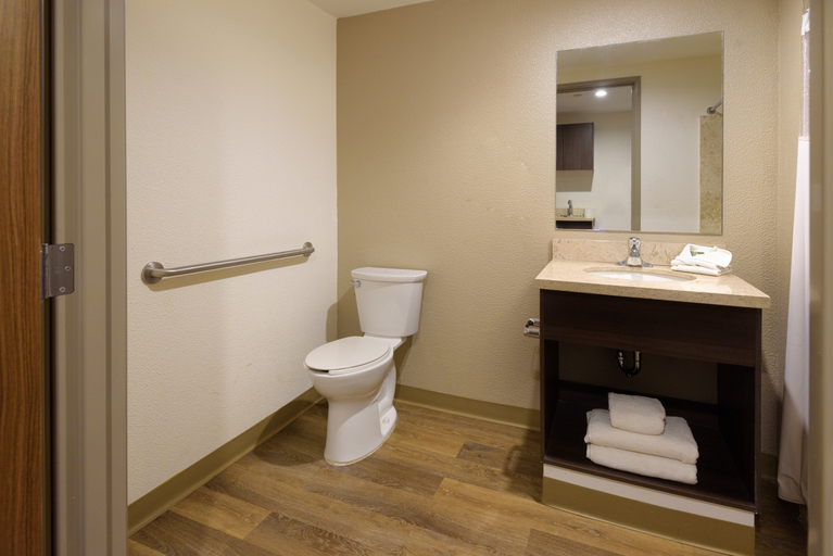 Bathroom 5, Extended Suites Chihuahua La Juventud, Chihuahua