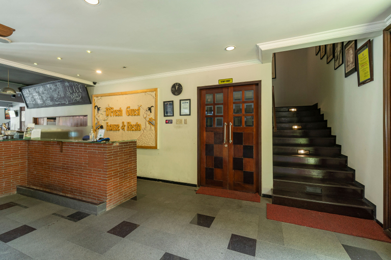 Public Area 3, D'Fresh Hotel & Resto Manage by Ascent Malang, Malang