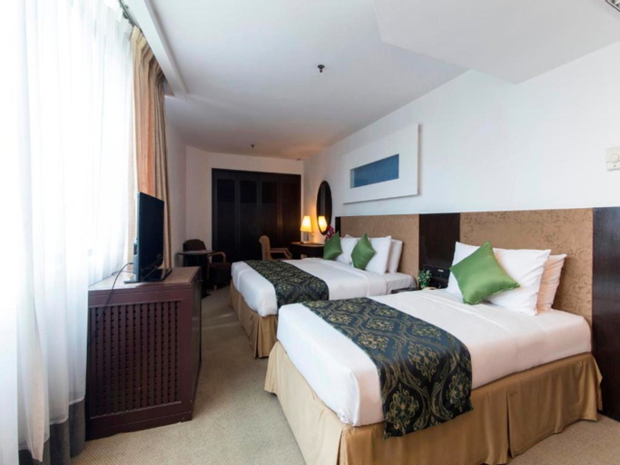 Bedroom 4, RegalPark Hotel, Kuala Lumpur