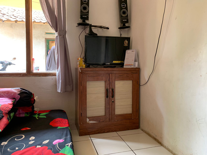 Bedroom 4, AEWO Homestay Nur Alifa, Bogor