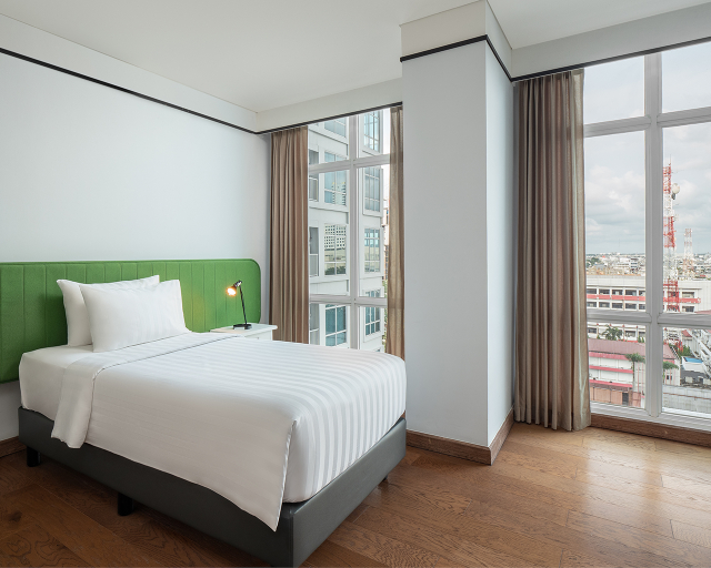 Bedroom 3, The Reiz Suites, ARTOTEL Curated, Medan