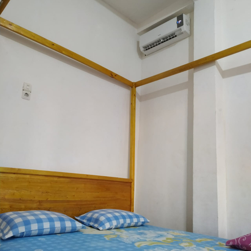 Bedroom 2, Riswan Guest House, Bulukumba