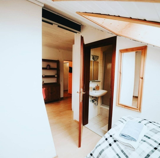 Bedroom 3, Rosy's House Pension Privatzimmer, Gmunden
