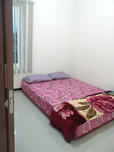 Bedroom 2, PAPADAAN Homestay Syariah Batu, Malang