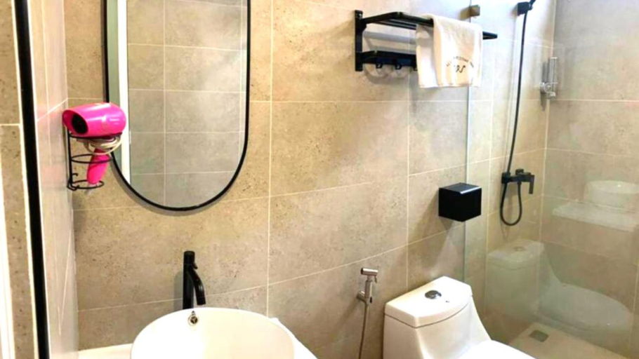 Bathroom 3, All Are Welcome Lawas Boutique Hotel, Lawas