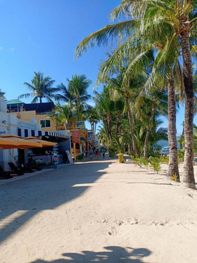 Exterior & Views 2, Golden Phoenix Hotel Boracay, Malay