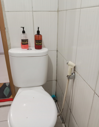 Bathroom 5, Queen Room at Grand Center Point Apartment, Bekasi