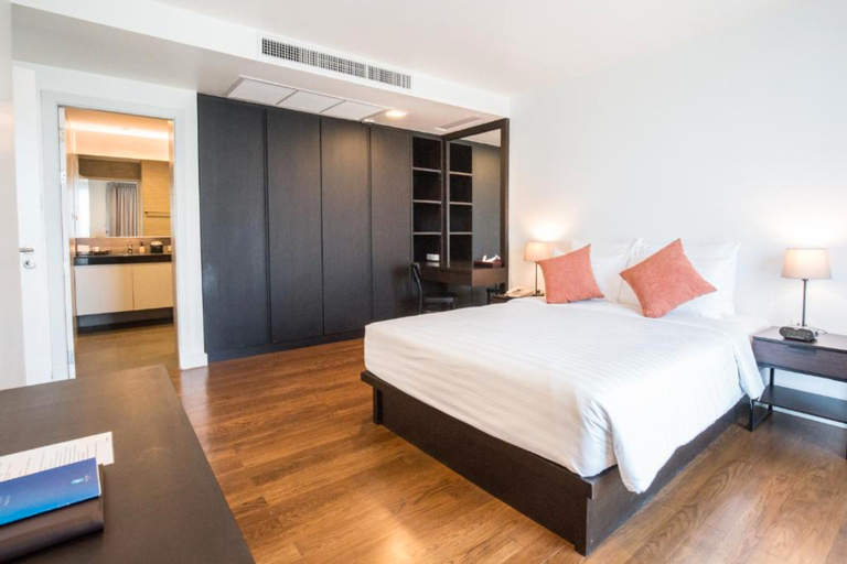 Bedroom 13