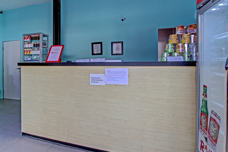 Public Area 2, OYO 91819 Larich Guest House, Batang