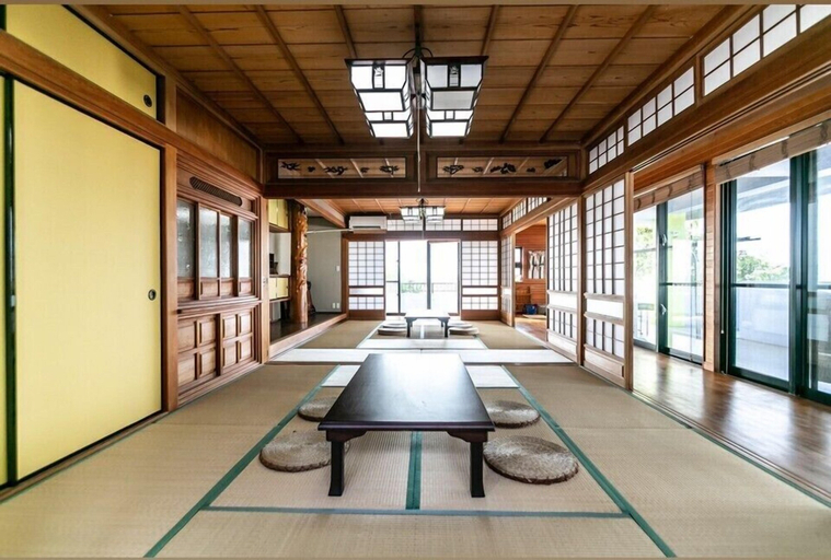 Others 4, Pension Tony House, Ishigaki