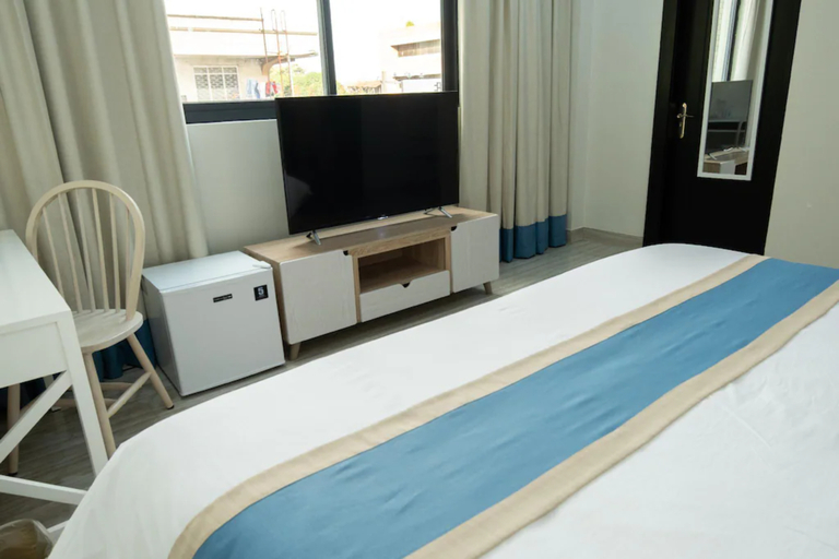 Bedroom 4, Hampton Suites Davao, Davao City