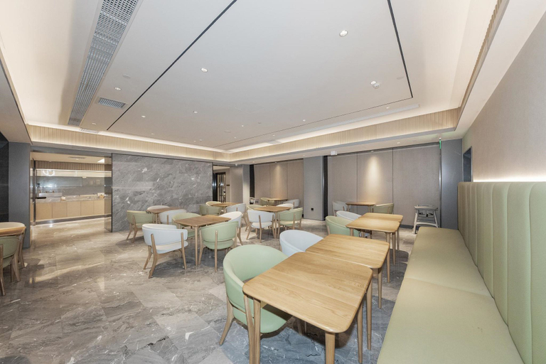 Food & Drinks 5, Ji Hotel Beijing Jiuxianqiao 798 Art District, Beijing