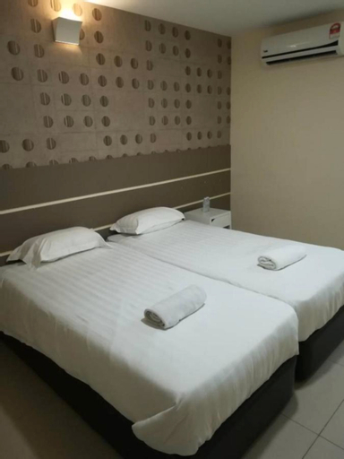 Bedroom 3, Rock & Roll Hotel Klang, Klang
