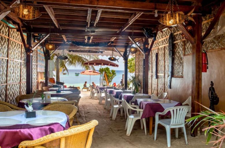 Food & Drinks 2, Hayahay Resort & Restaurant, Panglao