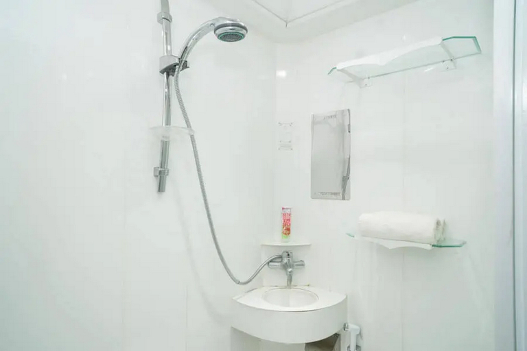 Bedroom 4, RedDoorz Plus @ Pondok Labu, Jakarta Selatan
