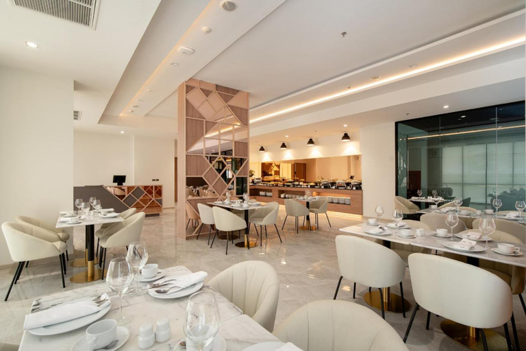 Food & Drinks 4, Thaya Hotel Bangkok, Suan Luang