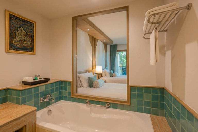 Bathroom 4