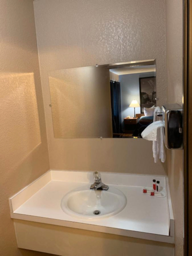 Bathroom 9