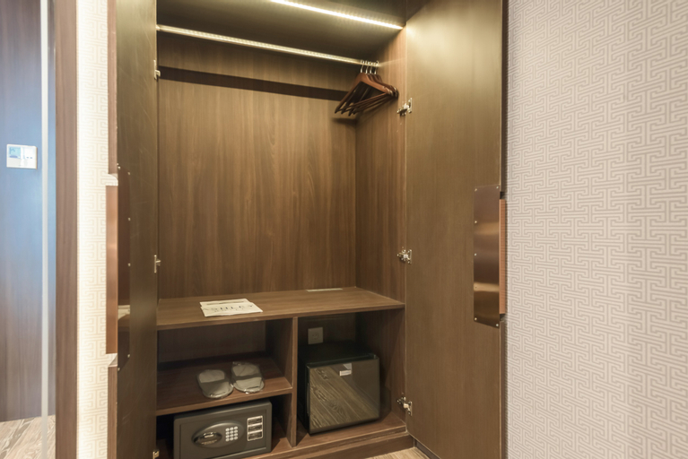 Amenities 10