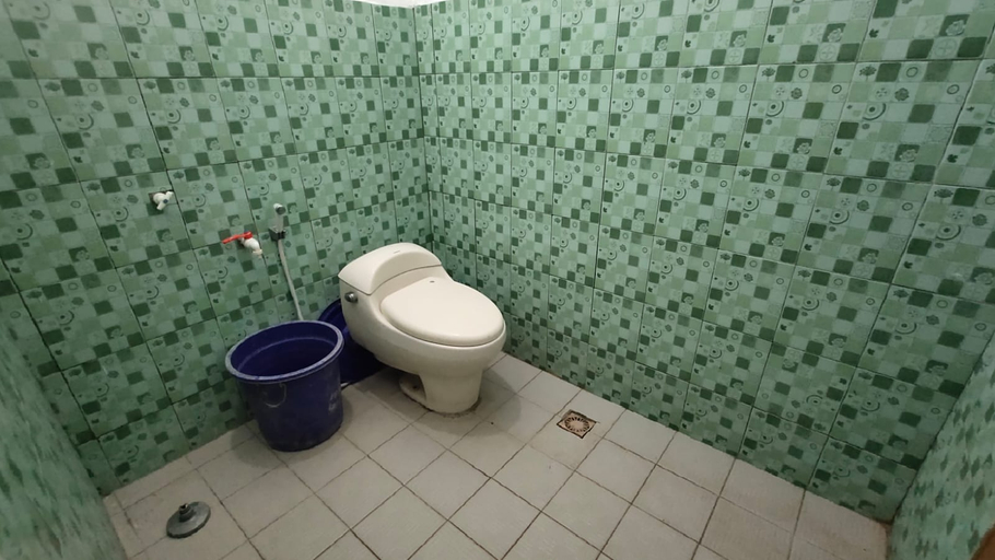 Bathroom, Jajapin Indah Hotel, Pangandaran