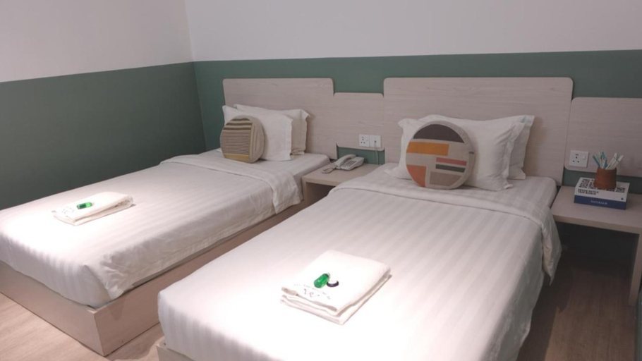 Bedroom 2, All Are Welcome Lawas Boutique Hotel, Lawas