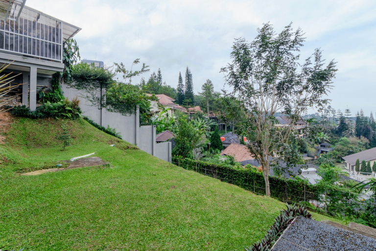 Others 5, De Reiz Villa Firen Syariah 5 BR Mountain and City View Family Only, Bandung
