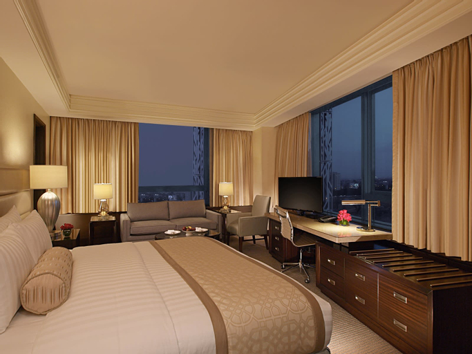 Bedroom 5, Crimson Hotel Filinvest City Manila, Muntinlupa