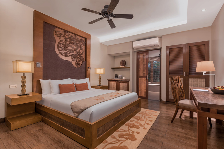 Bedroom 4, Crimson Resort and Spa Mactan, Lapu-Lapu City