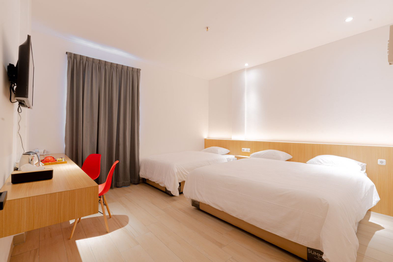 Bedroom 4, M Hotel Medan, Medan
