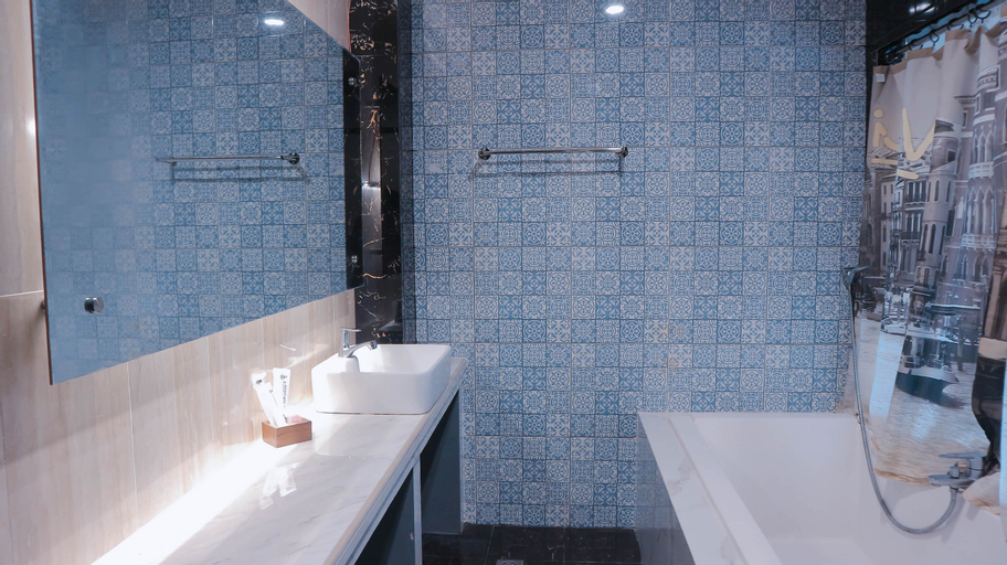 Bathroom 5