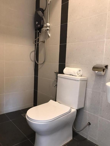 Bathroom 5, TT Dorf Hotel Matang, Larut and Matang