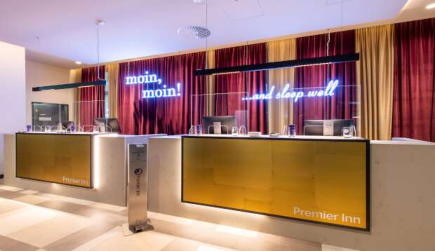 Public Area 2, Premier Inn Hamburg St. Pauli, Hamburg