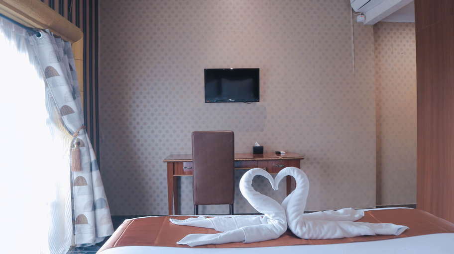 Bedroom 13