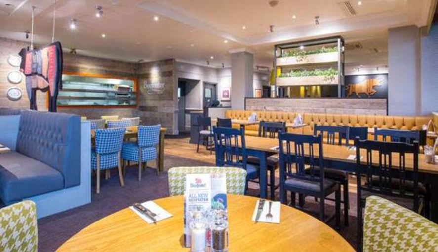 Food & Drinks 3, Premier Inn Liverpool - West Derby, Sefton