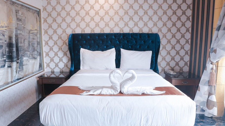Bedroom 8