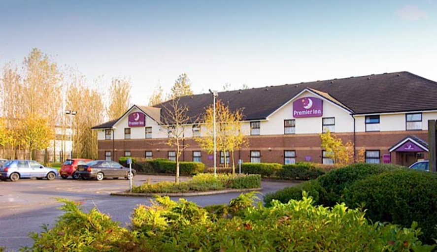 Exterior & Views 2, Premier Inn Liverpool - Tarbock, Knowsley