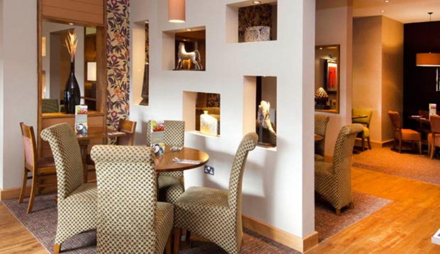 Public Area 3, Premier Inn Manchester City - Piccadilly, Manchester