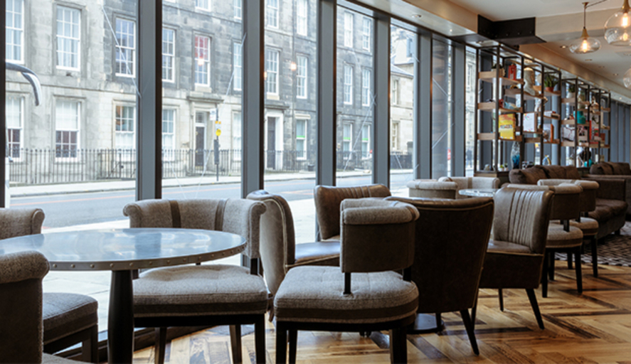Food & Drinks 3, hub by Premier Inn Edinburgh Haymarket, Edinburgh