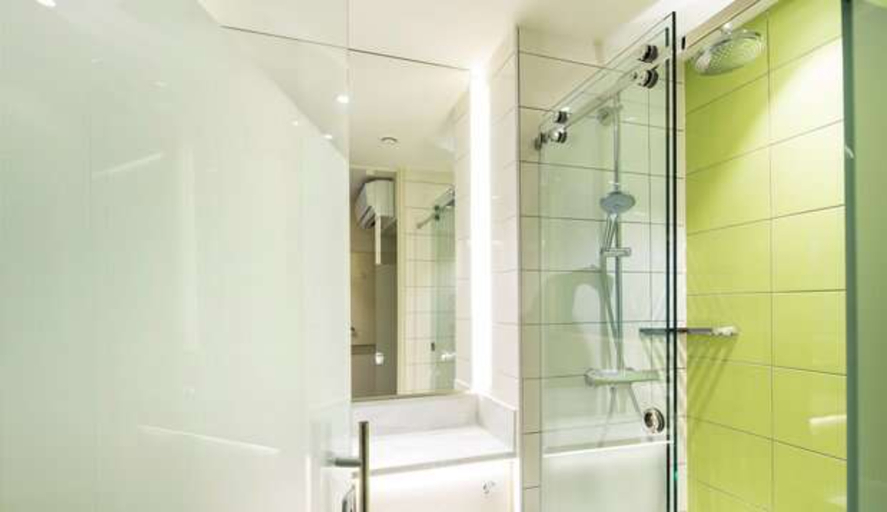 Bathroom 5, hub by Premier Inn Edinburgh Haymarket, Edinburgh