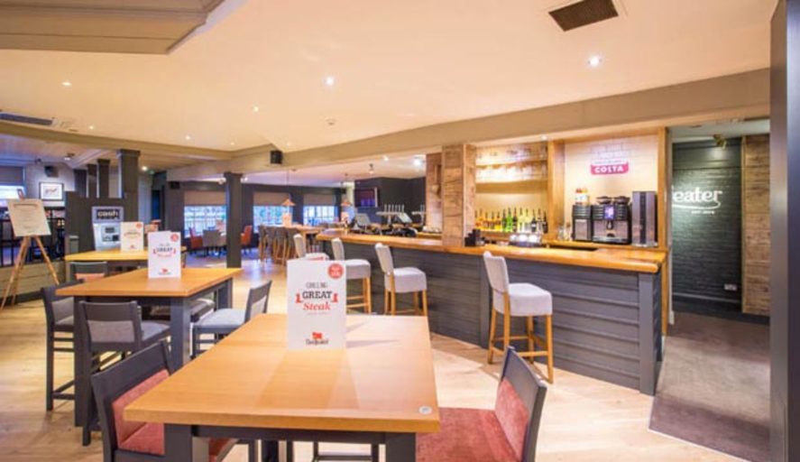 Food & Drinks 4, Premier Inn Doncaster - Lakeside, Doncaster