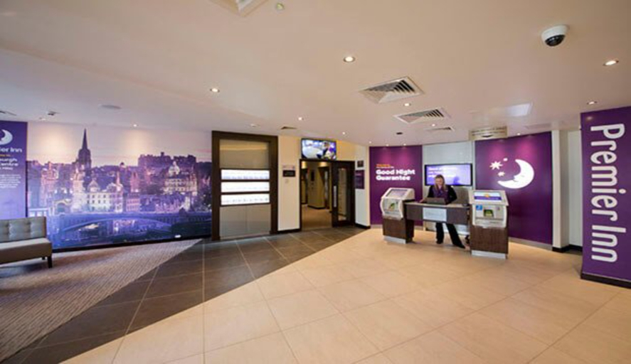 Public Area, Premier Inn Edinburgh Cc Royal Mile, Edinburgh