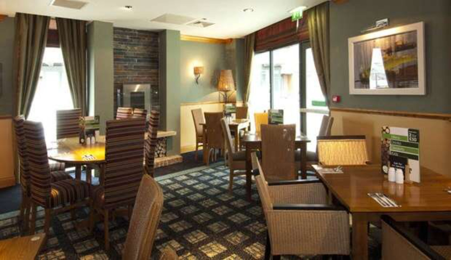 Food & Drinks, Premier Inn Edinburgh - South Queensferry, Edinburgh