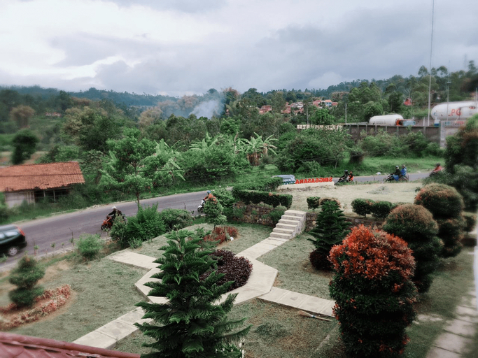 Exterior & Views 4, Singgasana Cipelah Syariah_The Origin, Garut