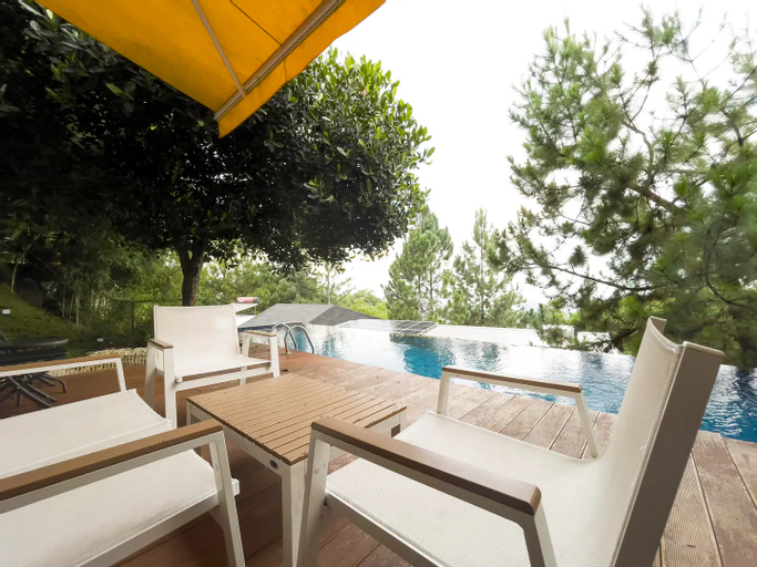 Dago Village Villa Vista BV4, Bandung