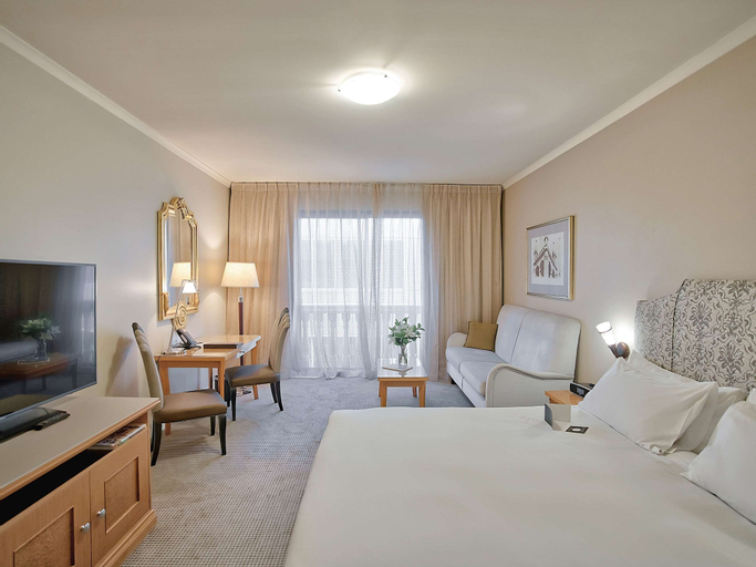 Bedroom 8