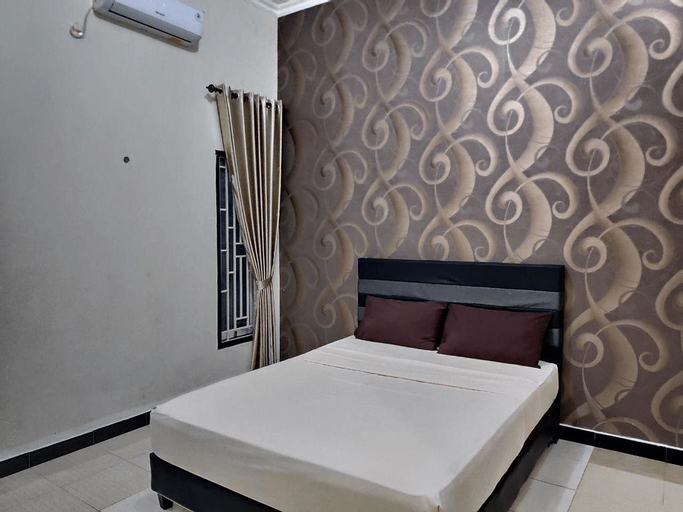Bedroom 4, Amazing Home by Jazz Hotel, Palu