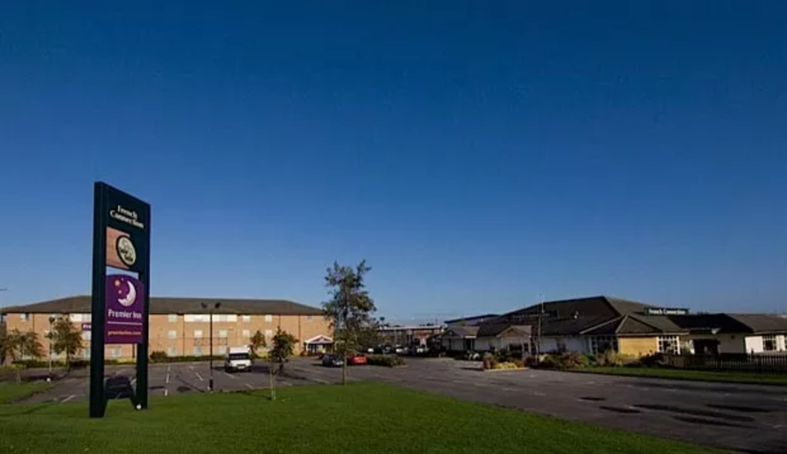 Exterior & Views 2, Premier Inn Ashford Central, Kent