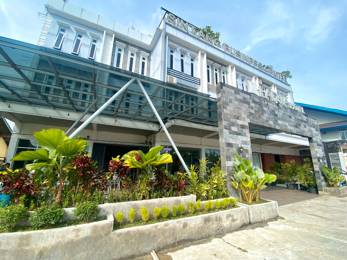 Exterior & Views 2, Ladja Hotel, Sintang