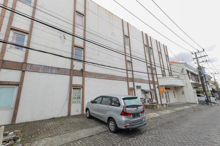 Exterior & Views 3, Koolkost @ Siwalankerto, Surabaya